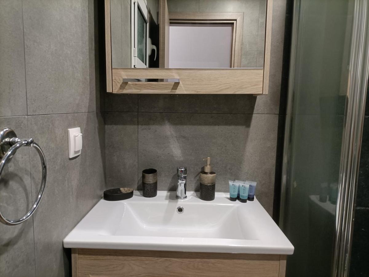 Modern Comfy Atenas Exterior foto